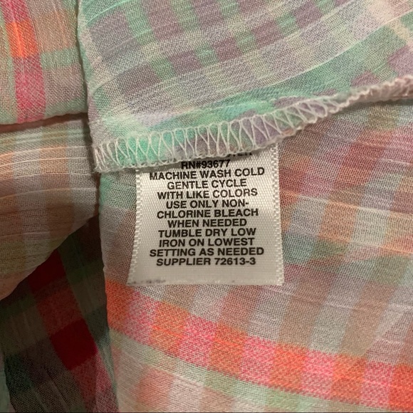 Belle sky sleeveless blouse size medium - Picture 2 of 6